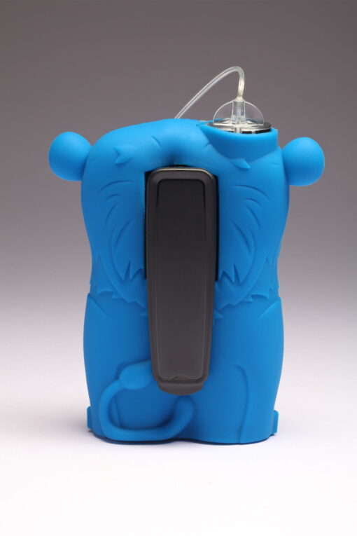Medtronic 640G pump wearing blue Lenny silicone skin