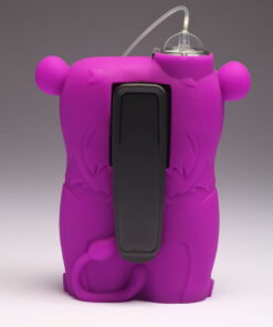 Medtronic 640G pump wearing pink Lenny silicone skin